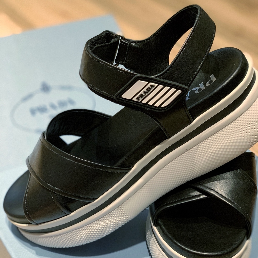 ✨PRADA✨platform cross strap sandals Size 8.5***